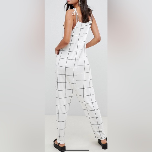 White check print jumpsuit - Picture 2 of 4